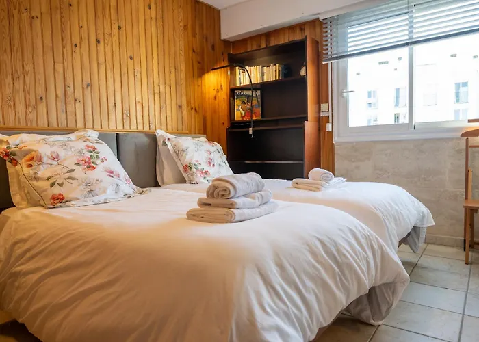 Architect Flat Butte Aux Cailles 13 3 Bedrooms *